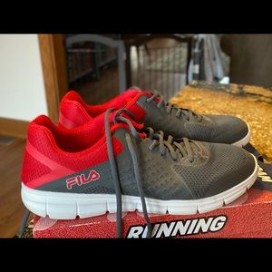 Men’s size 10 red and gray Fila running shoes